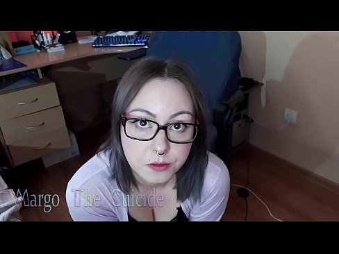❤️ Көз айнек тагынган сексуалдуу кыз Дилдону камерага терең соруп ️❌ Сонун порно ky.porn-list.ru ️❤
